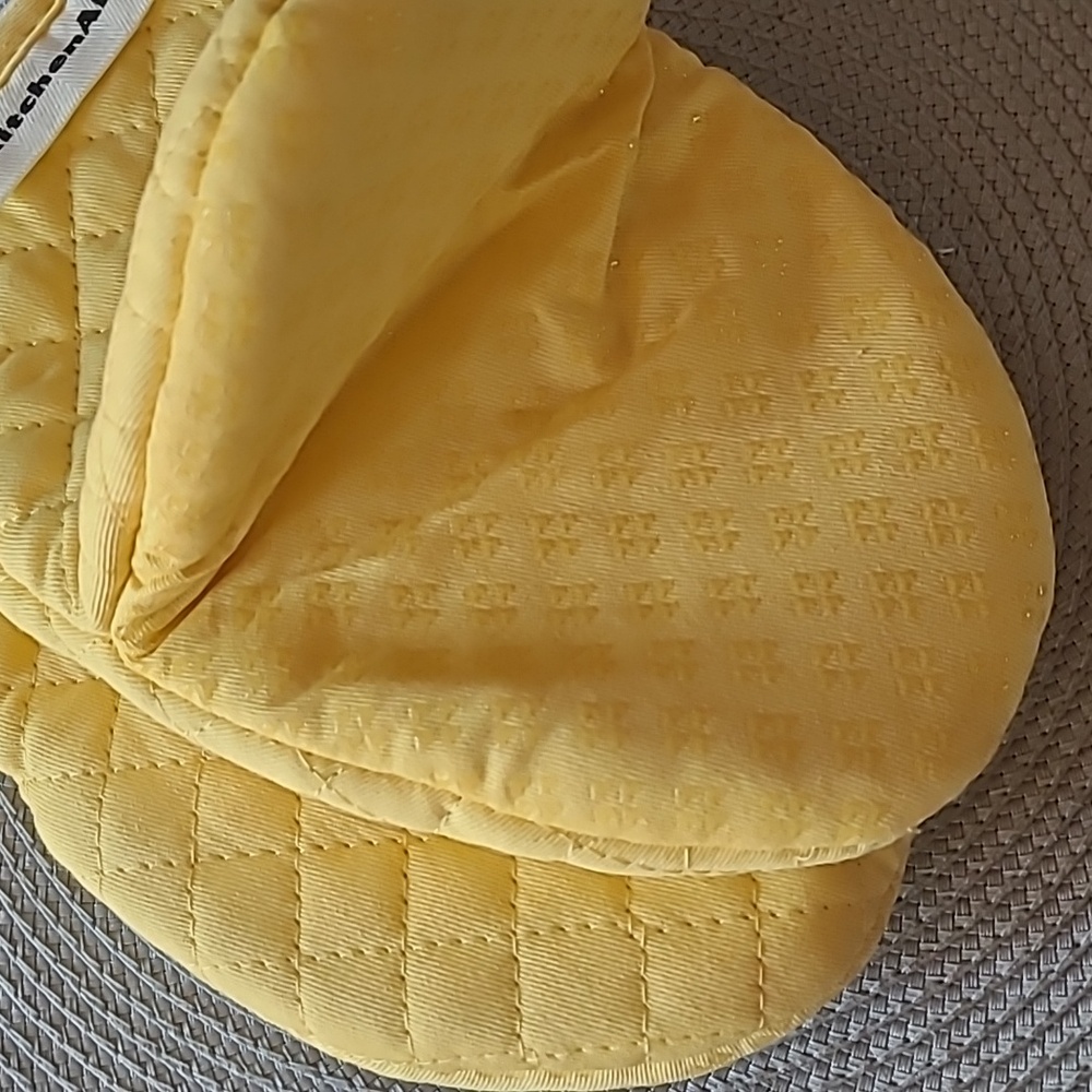 KitchenAid Mini Mitts - Picture 3 of 7